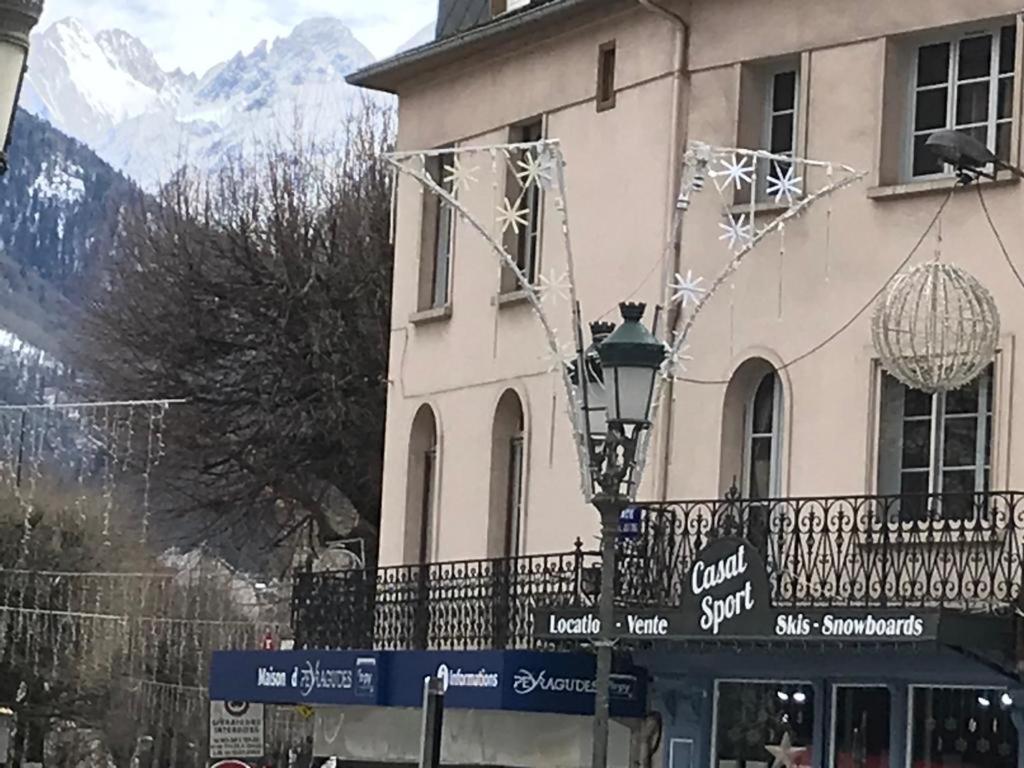 Bel Appartement Bagneres De Luchon Centre エクステリア 写真
